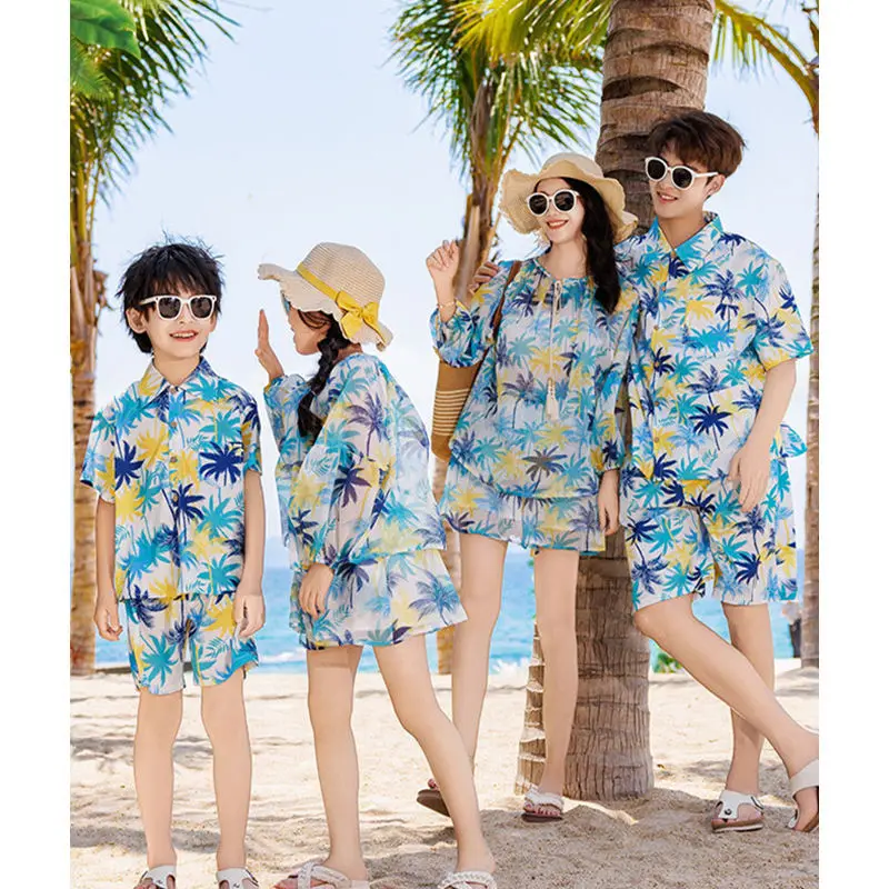 Family Vacation Look Matching  - đánh giá và giá Plant Parental